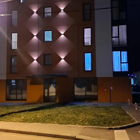 Apartment Luxury With Garage - Lejla Sarajevo